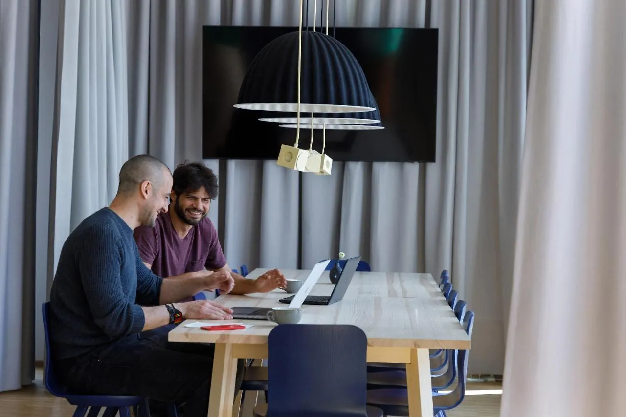 Lyvinn Hotel Frankfurt فرانكفورت